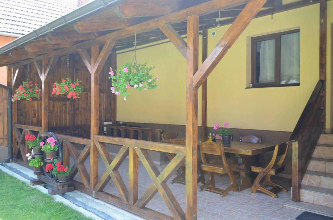 Villa Casa Pricas Moieciu de Jos Exterior foto