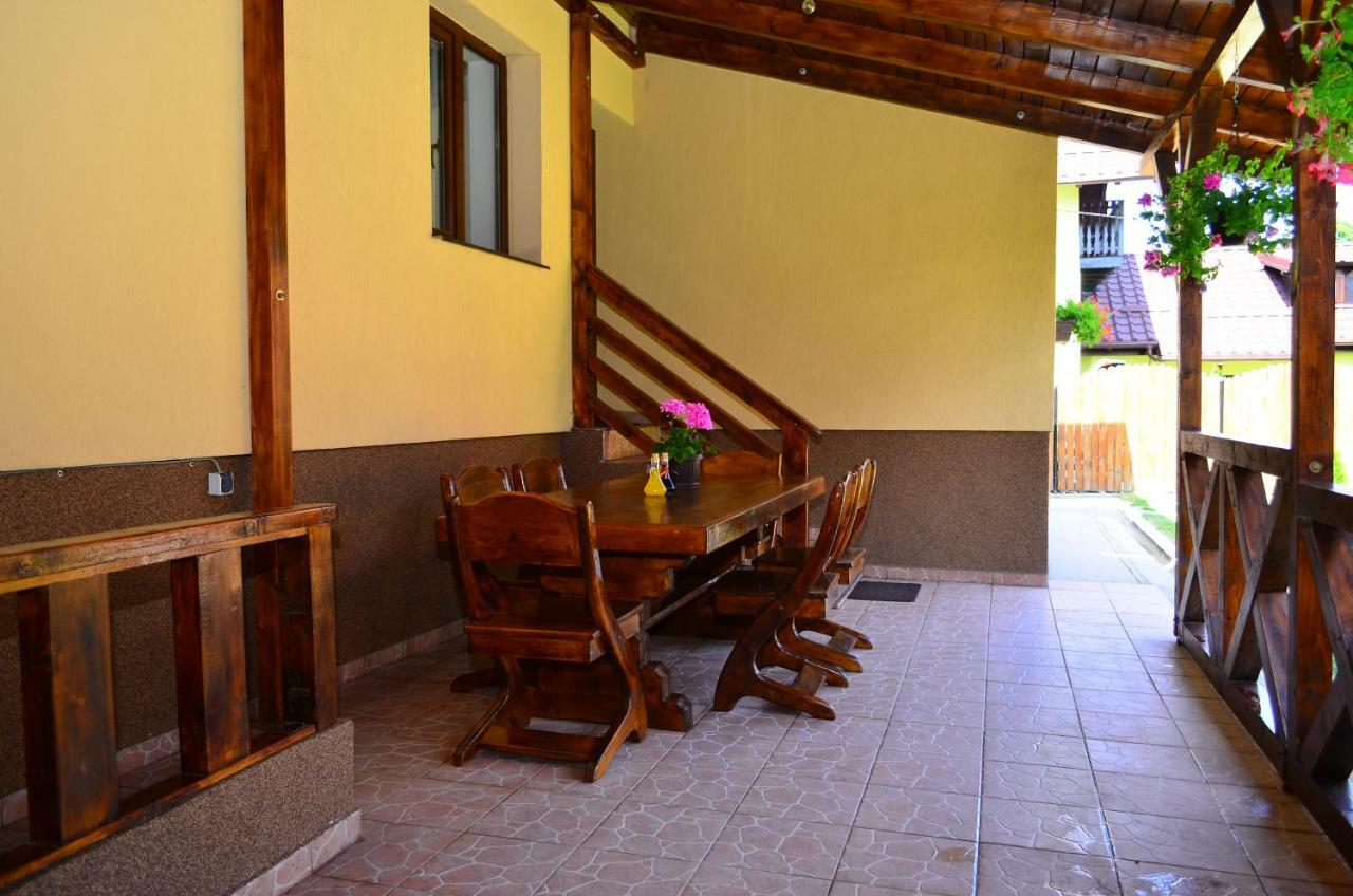 Villa Casa Pricas Moieciu de Jos Exterior foto